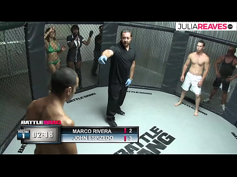 ❤️ Ultimate Fighter fikas numeron knabinon tuj post batalo en la ringo ❤️❌ Malĉasuloj ĉe ni ☑